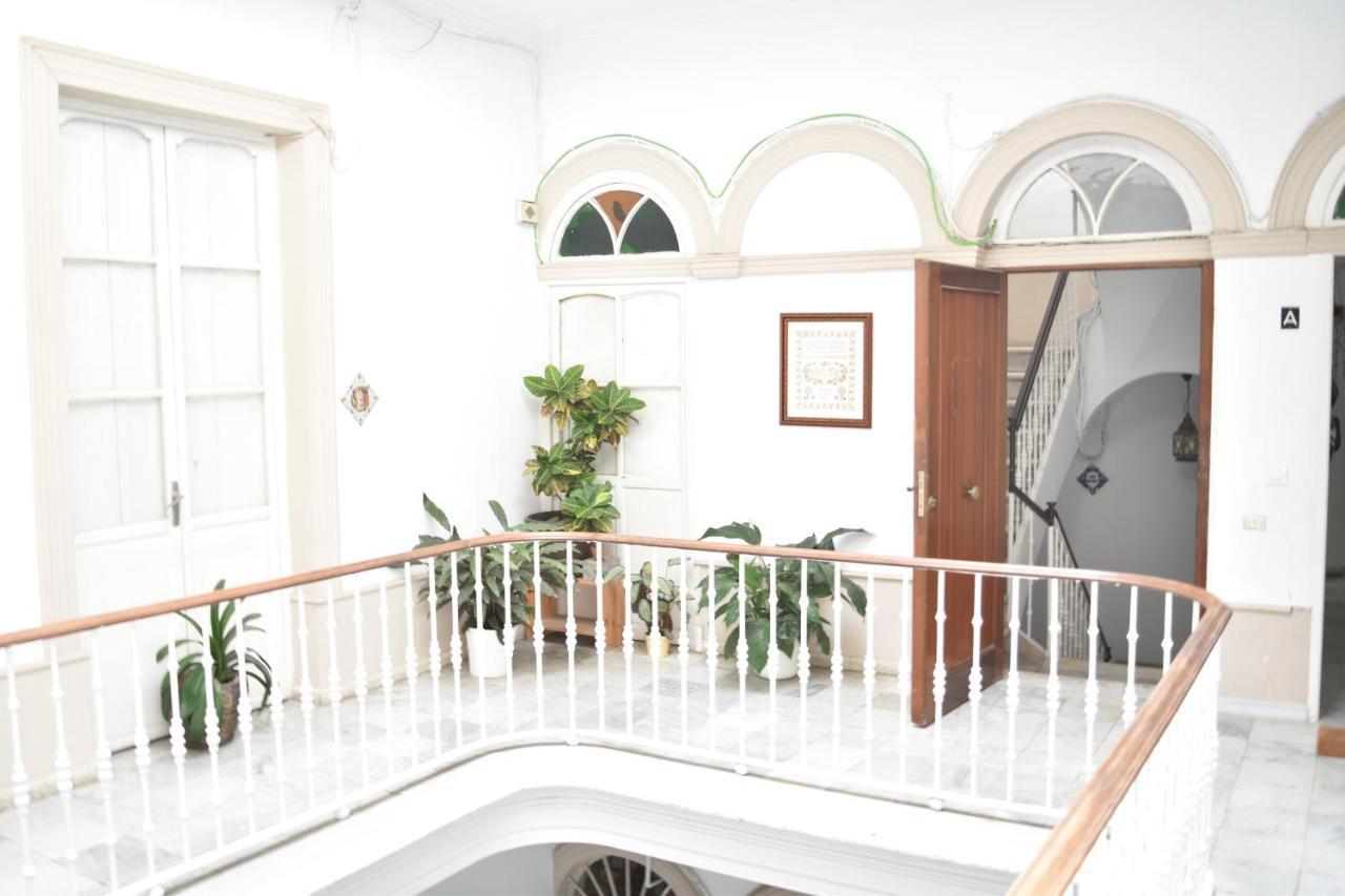 Apartamentos Veedor Cádiz Cádis Exterior foto